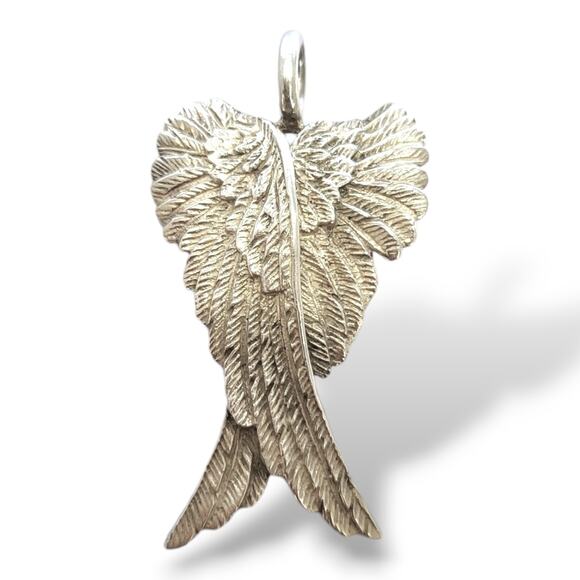 Solid Die Cast 925 Sterling Silver Crossed Exquisite Detail Angel Wing Charm - Picture 1 of 5